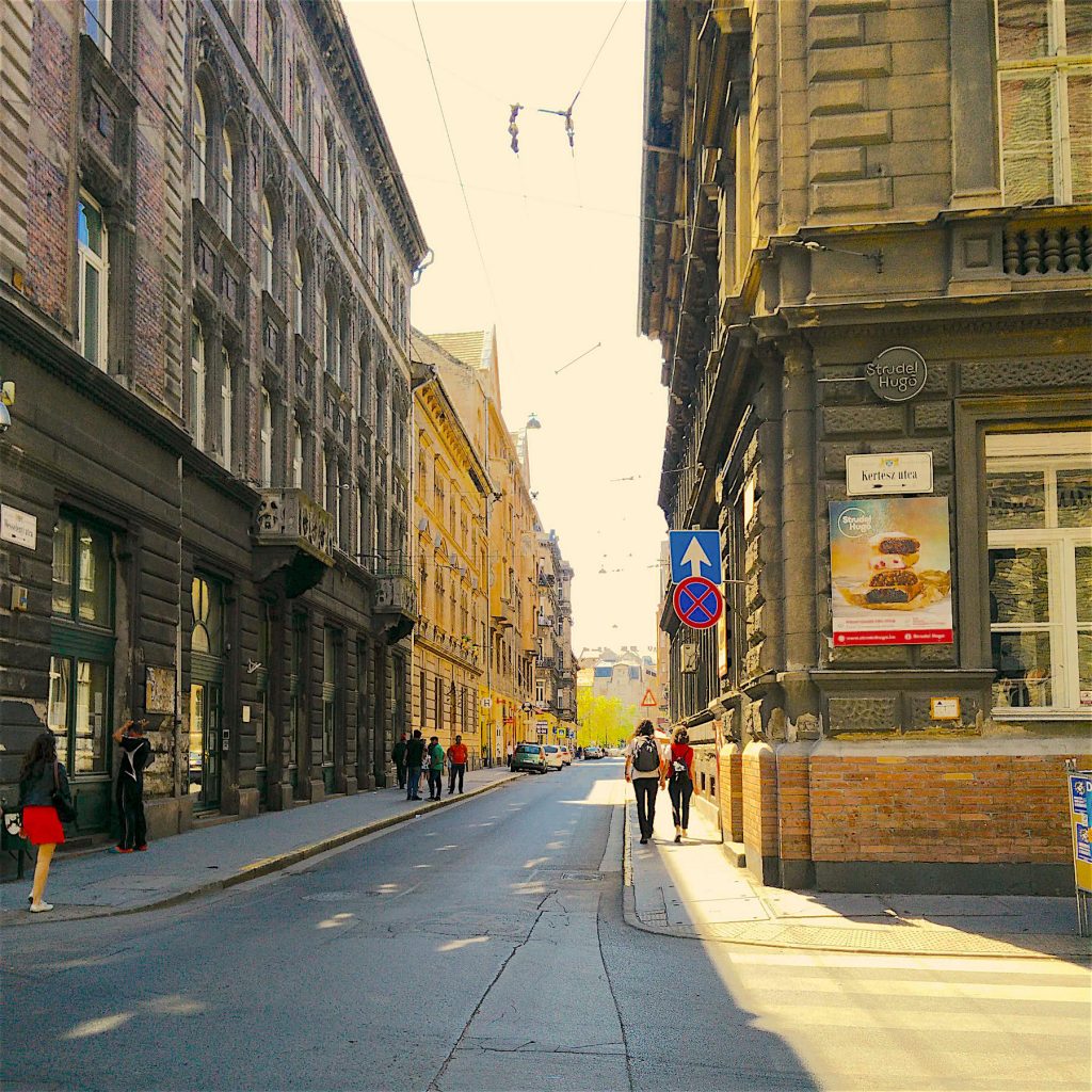 Roaming around the streets of the Jewish Quarter